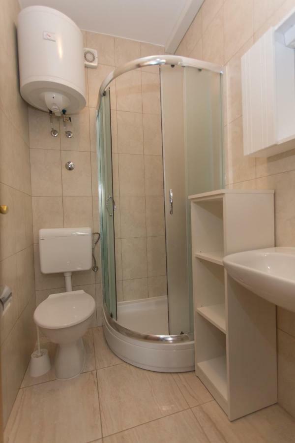 Apartment Ribica คาชเตลา ภายนอก รูปภาพ