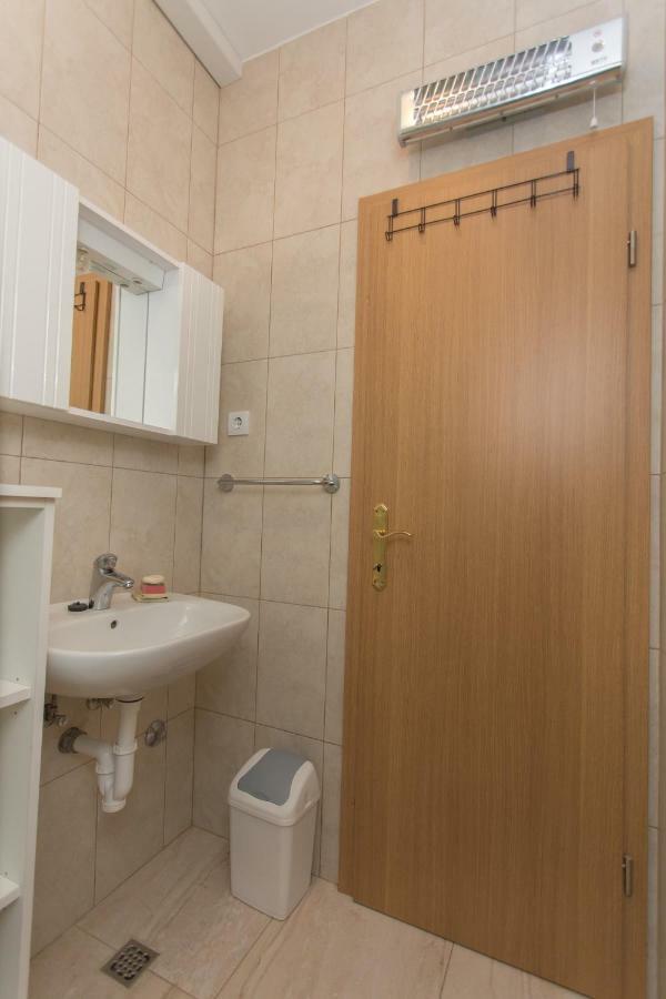 Apartment Ribica คาชเตลา ภายนอก รูปภาพ