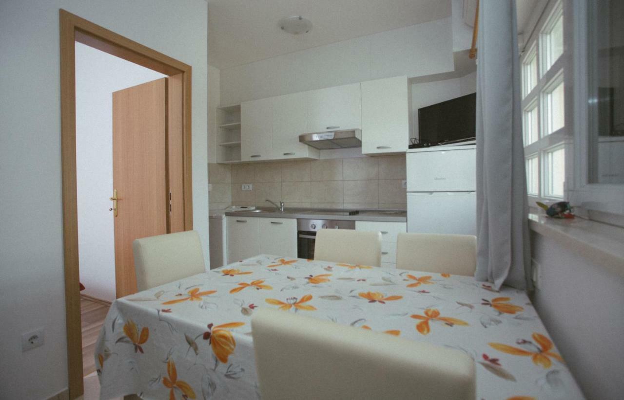 Apartment Ribica คาชเตลา ภายนอก รูปภาพ