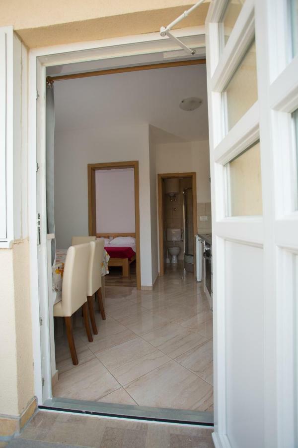 Apartment Ribica คาชเตลา ภายนอก รูปภาพ